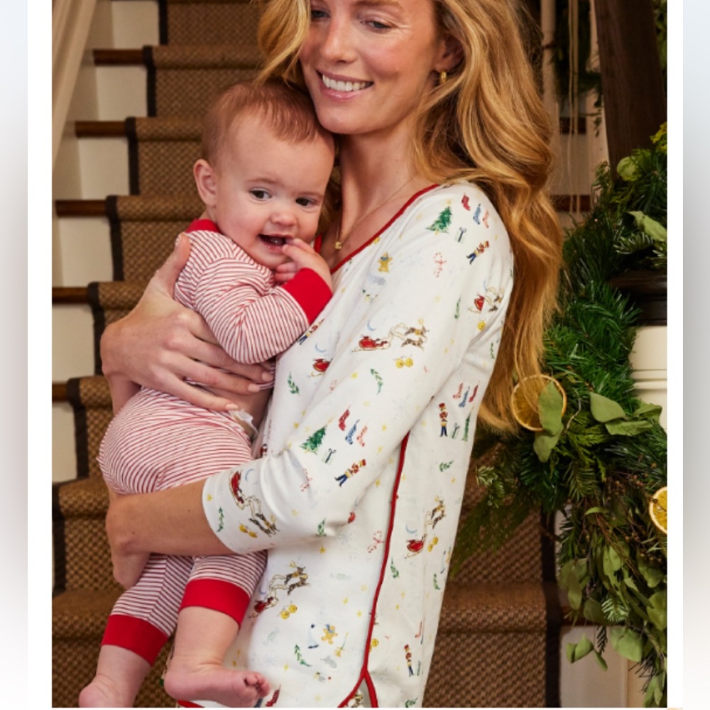 Lake Pima pajamas red stripe 9-12 months - Picture 2 of 9